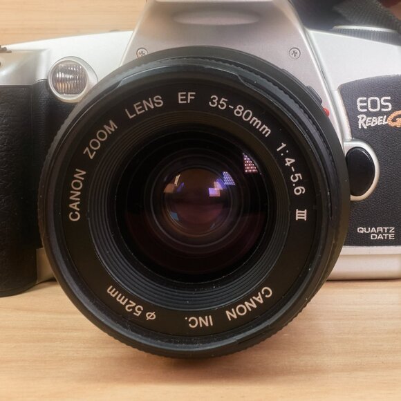 Canon EOS Rebel G Film SLR Camera , with Canon 35-80mm Lens, Made in Taiwan - Picture 3 of 9